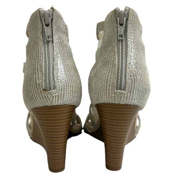 Aerosoles Glossary Wedge Leather Sandals Gray Strappy Size 10 - Picture 2 of 10